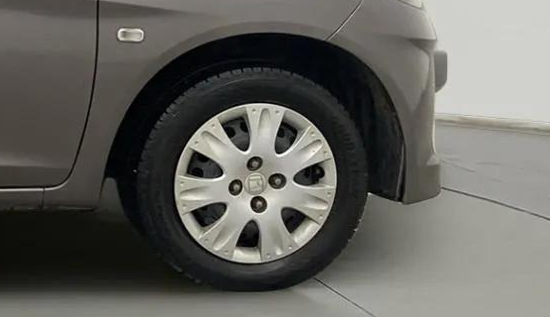 2016 Honda Brio S MT, Petrol, Manual, 34,461 km, Right Front Wheel