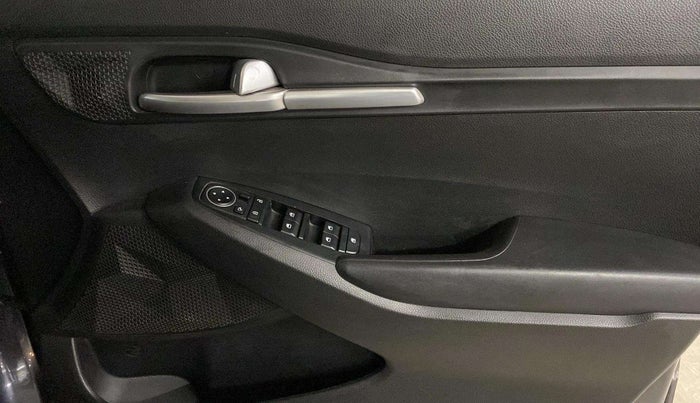 2021 KIA SELTOS HTK PLUS 1.5, Petrol, Manual, 25,976 km, Driver Side Door Panels Control