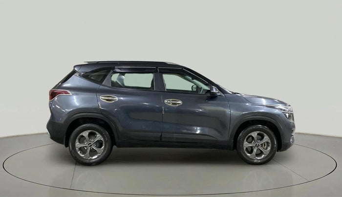 2021 KIA SELTOS HTK PLUS 1.5, Petrol, Manual, 25,976 km, Right Side View