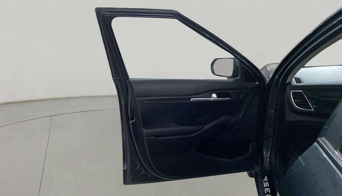 2021 KIA SELTOS HTK PLUS 1.5, Petrol, Manual, 25,976 km, LHS Front Door