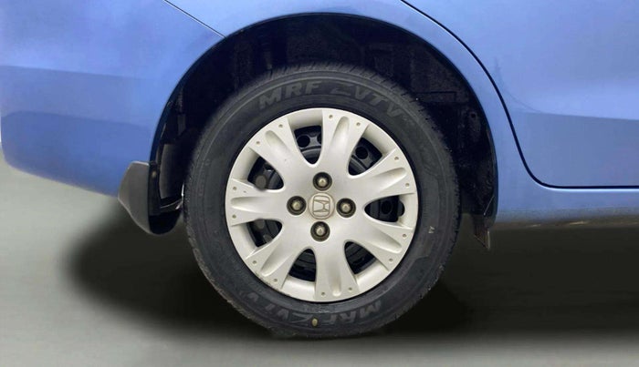 2014 Honda Amaze 1.2L I-VTEC S, Petrol, Manual, 28,593 km, Right Rear Wheel