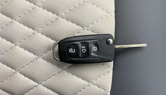 2019 Tata Tiago XZA PLUS PETROL, Petrol, Automatic, 61,743 km, Key Close Up