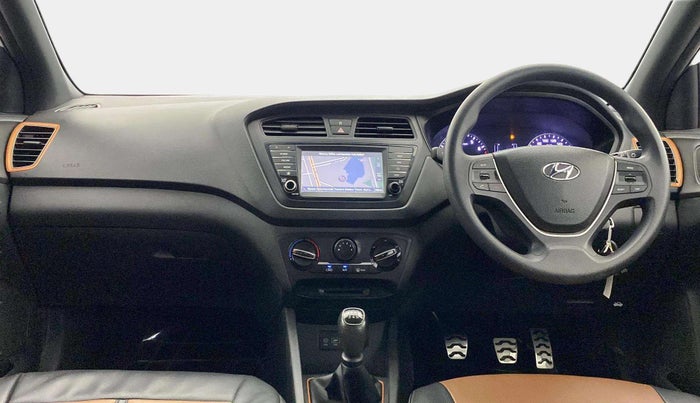 2017 Hyundai i20 Active 1.2 S, Petrol, Manual, 92,180 km, Dashboard