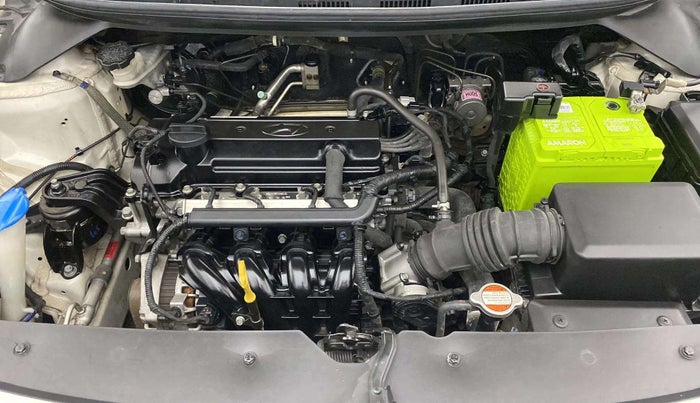 2017 Hyundai i20 Active 1.2 S, Petrol, Manual, 92,180 km, Engine View