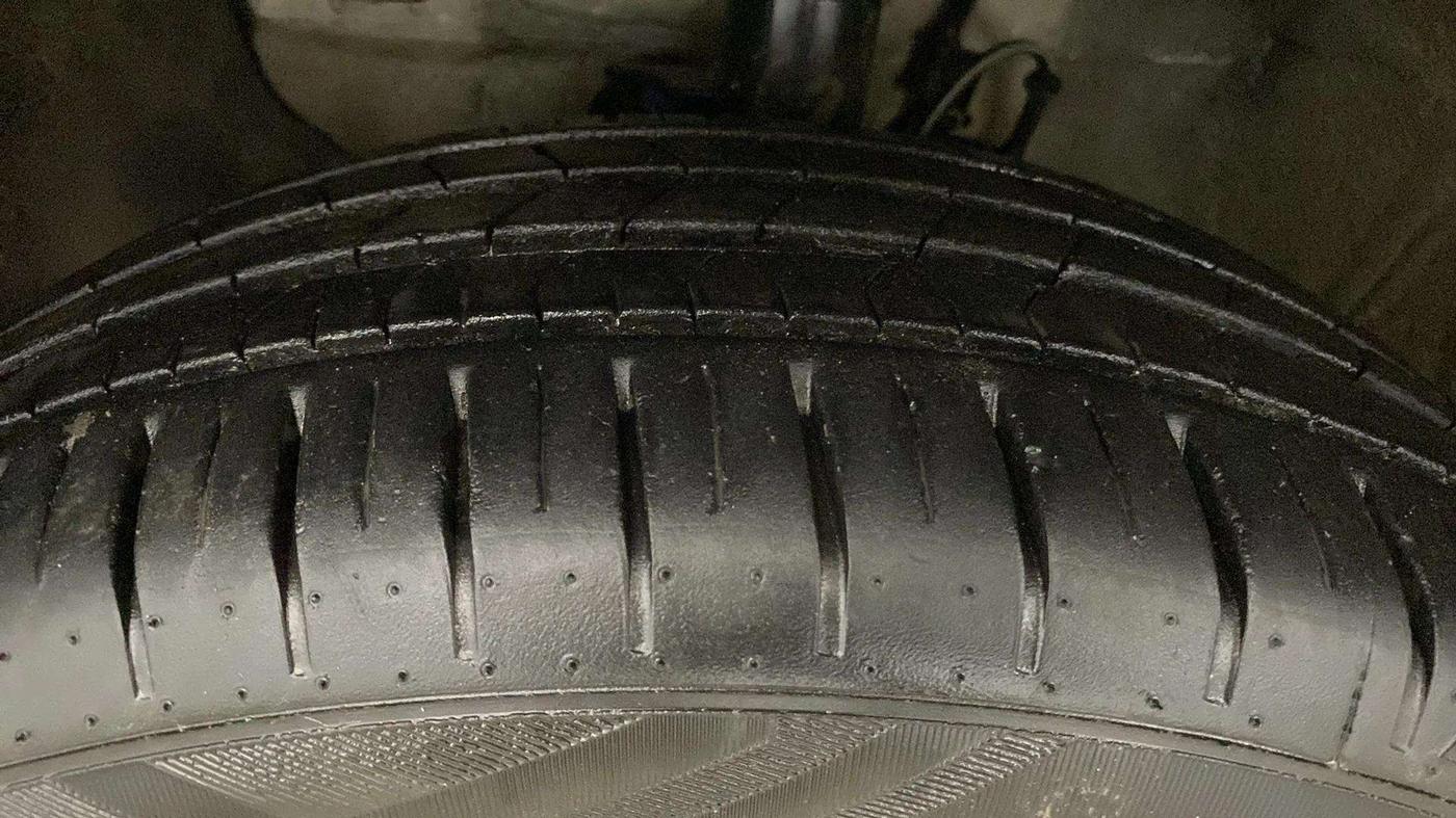 2017 Hyundai i20 Active 1.2 S, Petrol, Manual, 92,180 km, Left Front Tyre Tread