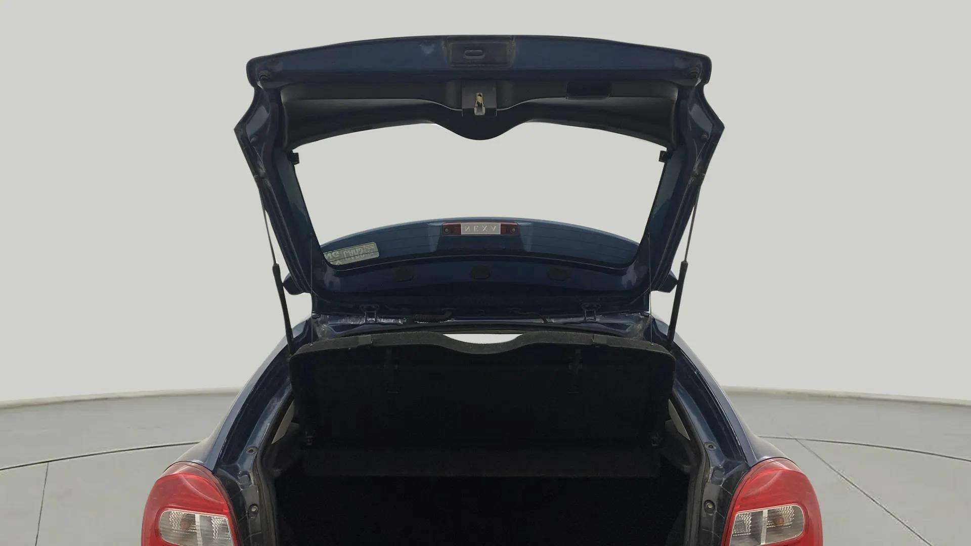 Boot-Open-Top-Half-View-43