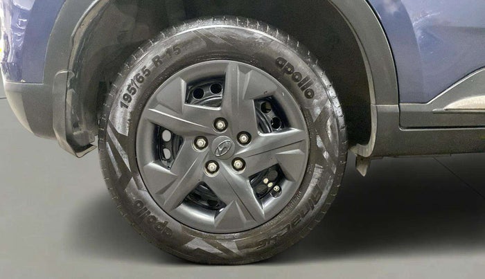 2023 Hyundai VENUE S 1.2, Petrol, Manual, 12,262 km, Right Rear Wheel