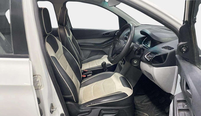 2022 Tata Tiago XT CNG, CNG, Manual, 35,727 km, Right Side Front Door Cabin