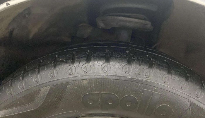 2022 Tata Tiago XT CNG, CNG, Manual, 35,727 km, Right Front Tyre Tread