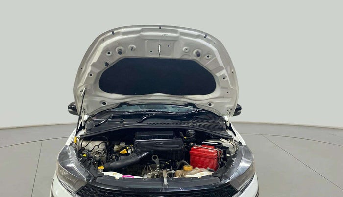 2022 Tata Tiago XT CNG, CNG, Manual, 35,727 km, Open Bonet