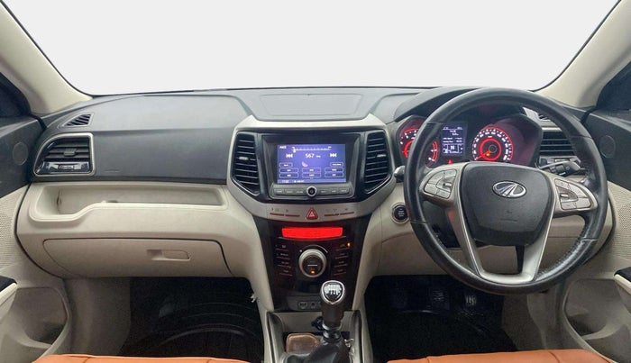 2019 Mahindra XUV300 W8 1.2 PETROL, Petrol, Manual, 81,109 km, Dashboard