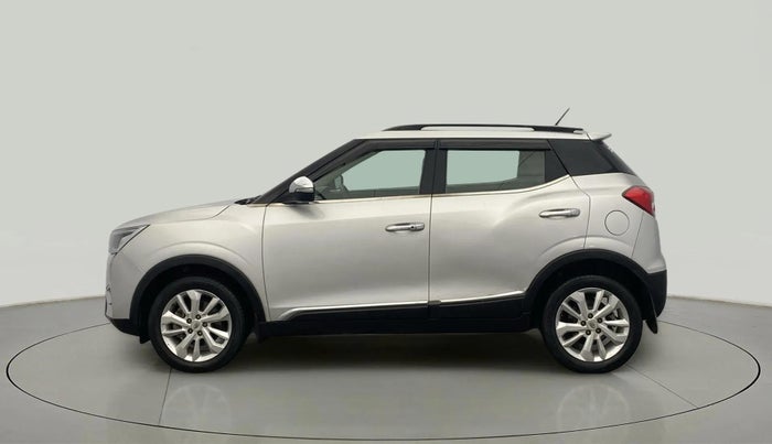 2019 Mahindra XUV300 W8 1.2 PETROL, Petrol, Manual, 81,109 km, Left Side