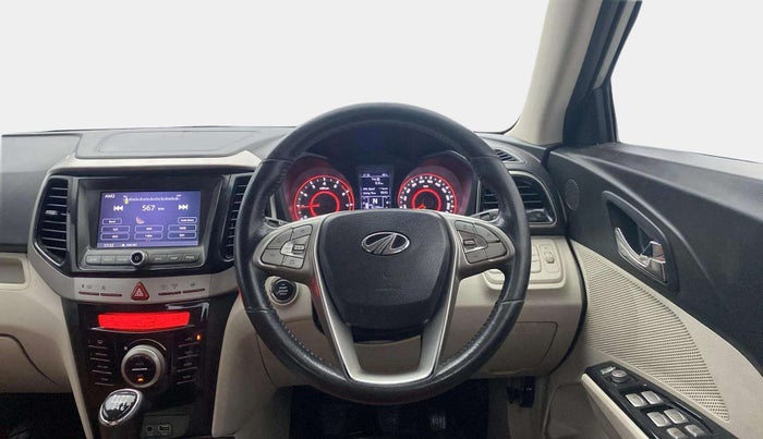 2019 Mahindra XUV300 W8 1.2 PETROL, Petrol, Manual, 81,109 km, Steering Wheel Close Up