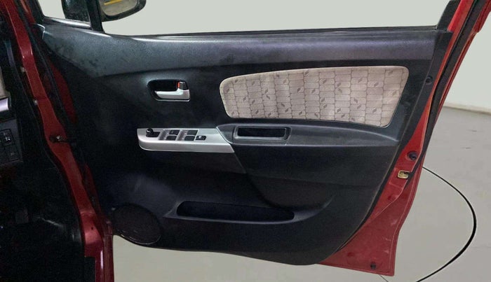 2013 Maruti Wagon R 1.0 VXI, Petrol, Manual, 24,045 km, Driver Side Door Panels Control