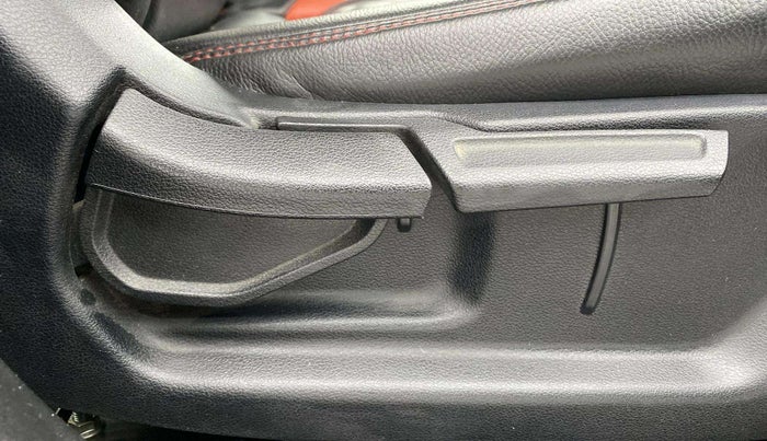 2022 Hyundai GRAND I10 NIOS SPORTZ 1.0 TURBO GDI, Petrol, Manual, 34,238 km, Driver Side Adjustment Panel