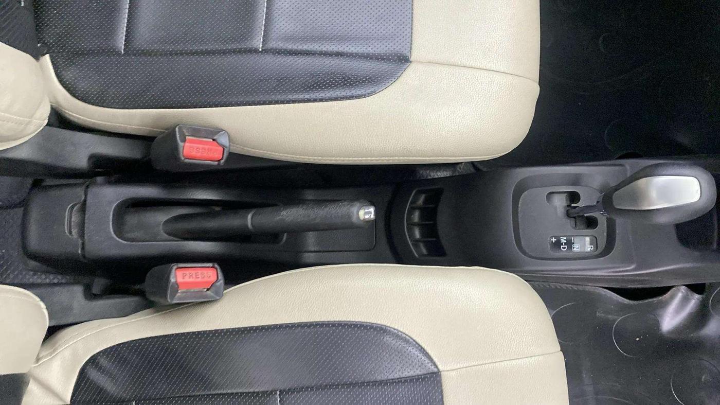 2016 Maruti Wagon R 1.0 VXI AMT, Petrol, Automatic, 93,646 km, Gear Lever