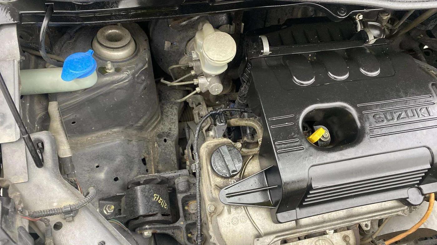 2016 Maruti Wagon R 1.0 VXI AMT, Petrol, Automatic, 93,646 km, Engine View - Right