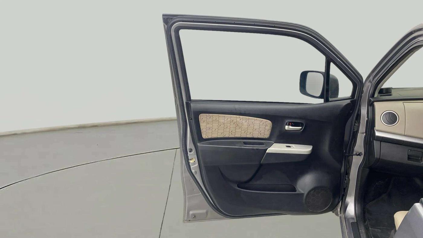 2016 Maruti Wagon R 1.0 VXI AMT, Petrol, Automatic, 93,646 km, LHS Front Door