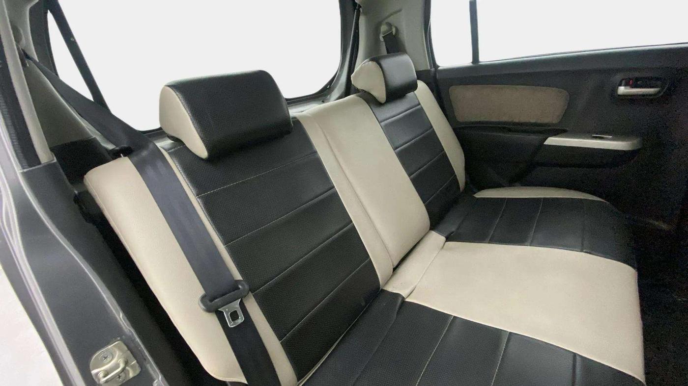 2016 Maruti Wagon R 1.0 VXI AMT, Petrol, Automatic, 93,646 km, Right Side Rear Door Cabin