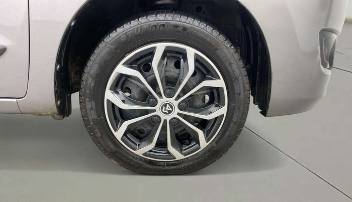 2016 Maruti Wagon R 1.0 VXI AMT, Petrol, Automatic, 93,545 km, Right Front Wheel