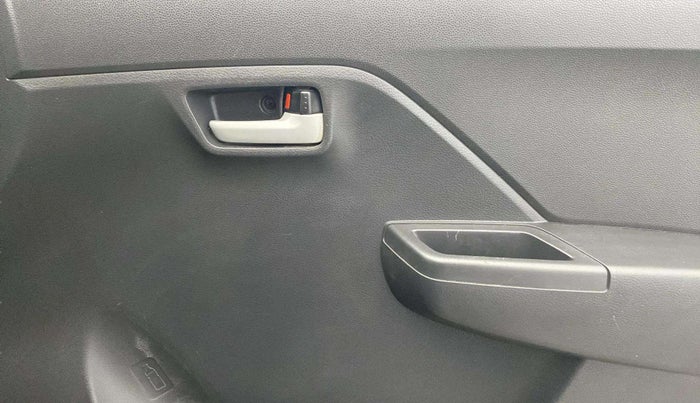 2023 Maruti Alto K10 VXI PLUS, Petrol, Manual, 82,240 km, Driver Side Door Panels Control