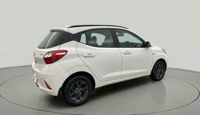 2021 Hyundai GRAND I10 NIOS SPORTZ AMT 1.2 KAPPA VTVT, Petrol, Automatic, 13,215 km, Right Back Diagonal