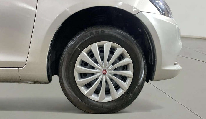 2015 Maruti Swift Dzire VXI, Petrol, Manual, 76,777 km, Right Front Wheel