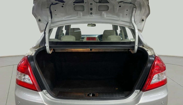 2015 Maruti Swift Dzire VXI, Petrol, Manual, 76,777 km, Boot Inside