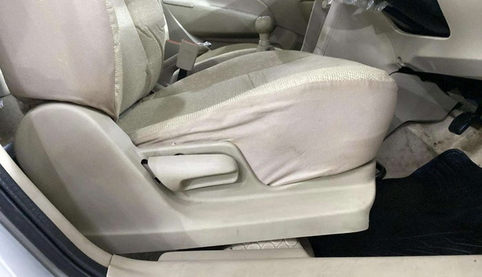 2015 Maruti Swift Dzire VXI, Petrol, Manual, 76,777 km, Driver Side Adjustment Panel