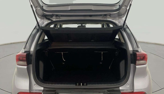 2020 KIA SONET HTX 1.0 IMT, Petrol, Manual, 32,489 km, Boot Open Zoomed View
