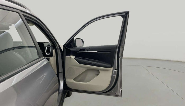 2020 KIA SONET HTX 1.0 IMT, Petrol, Manual, 32,489 km, RHS Front Door