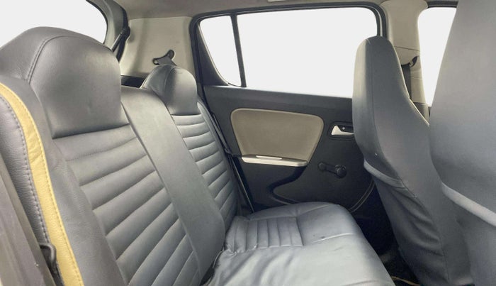 2016 Maruti Alto K10 VXI, Petrol, Manual, 59,611 km, Right Side Rear Door Cabin