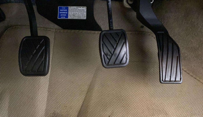 2018 Maruti Ciaz ZETA 1.4  MT PETROL, Petrol, Manual, 54,250 km, Pedals