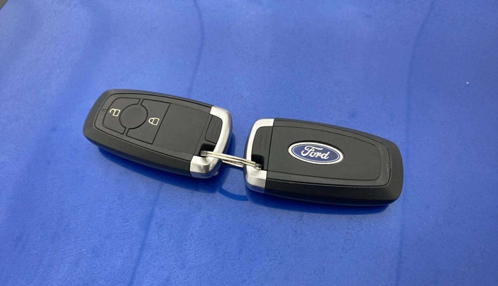 2018 Ford Ecosport TITANIUM 1.5L DIESEL, Diesel, Manual, 1,02,297 km, Key Close Up