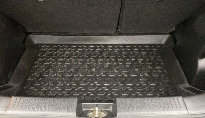 2023 Maruti Baleno ALPHA PETROL 1.2, Petrol, Manual, 27,867 km, Boot Inside