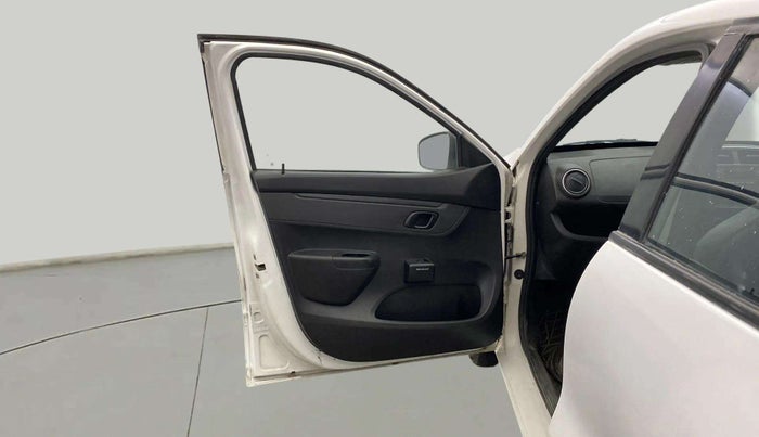 2017 Renault Kwid RXL, Petrol, Manual, 9,688 km, LHS Front Door