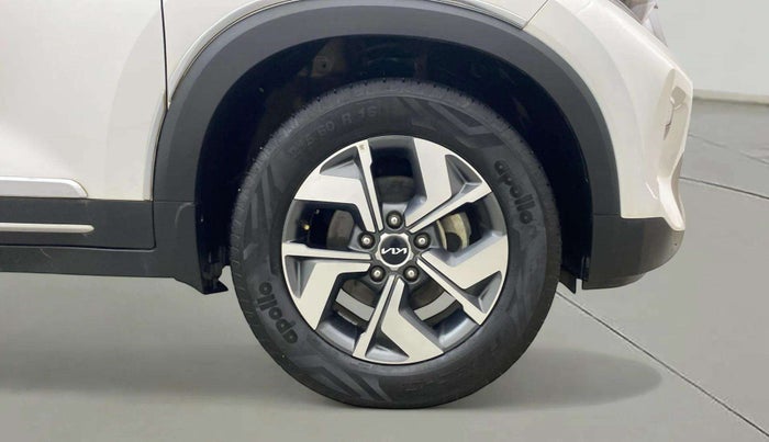 2021 KIA SONET HTX PLUS 1.0 IMT, Petrol, Manual, 37,728 km, Right Front Wheel