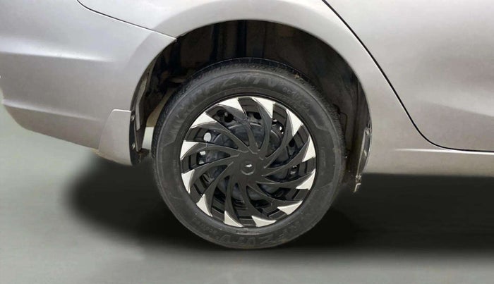 2018 Maruti Ciaz DELTA DIESEL 1.3, Diesel, Manual, 96,858 km, Right Rear Wheel