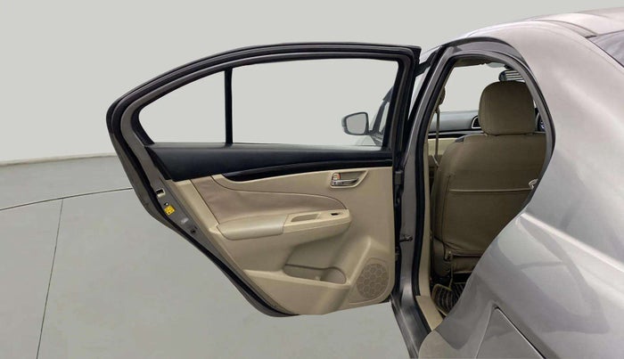 2018 Maruti Ciaz DELTA DIESEL 1.3, Diesel, Manual, 96,858 km, LHS Rear Door