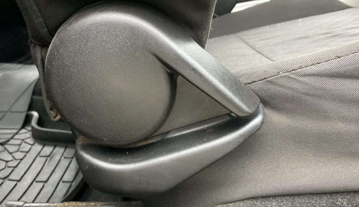2016 Maruti Baleno DELTA PETROL 1.2, Petrol, Manual, 58,716 km, Driver Side Adjustment Panel