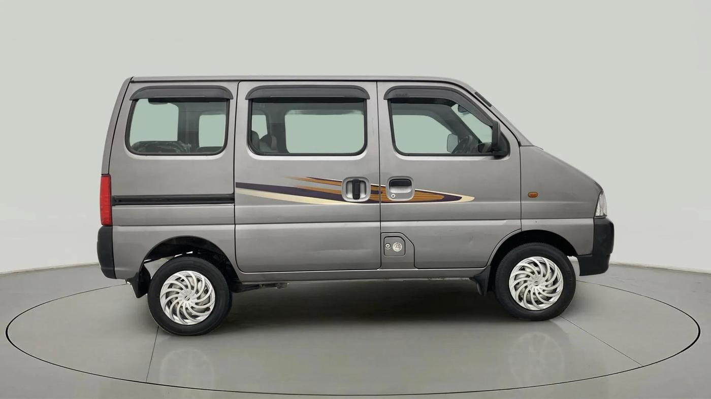 2022 Maruti Eeco 5 STR AC CNG (O), CNG, Manual, 34,380 km, Right Side View