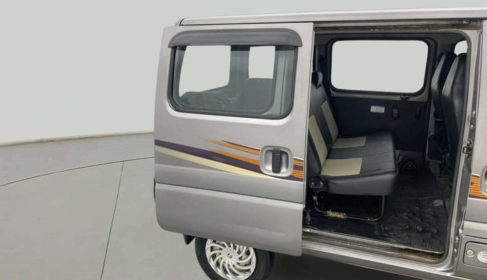 2022 Maruti Eeco 5 STR AC CNG (O), CNG, Manual, 34,170 km, RHS Rear Door