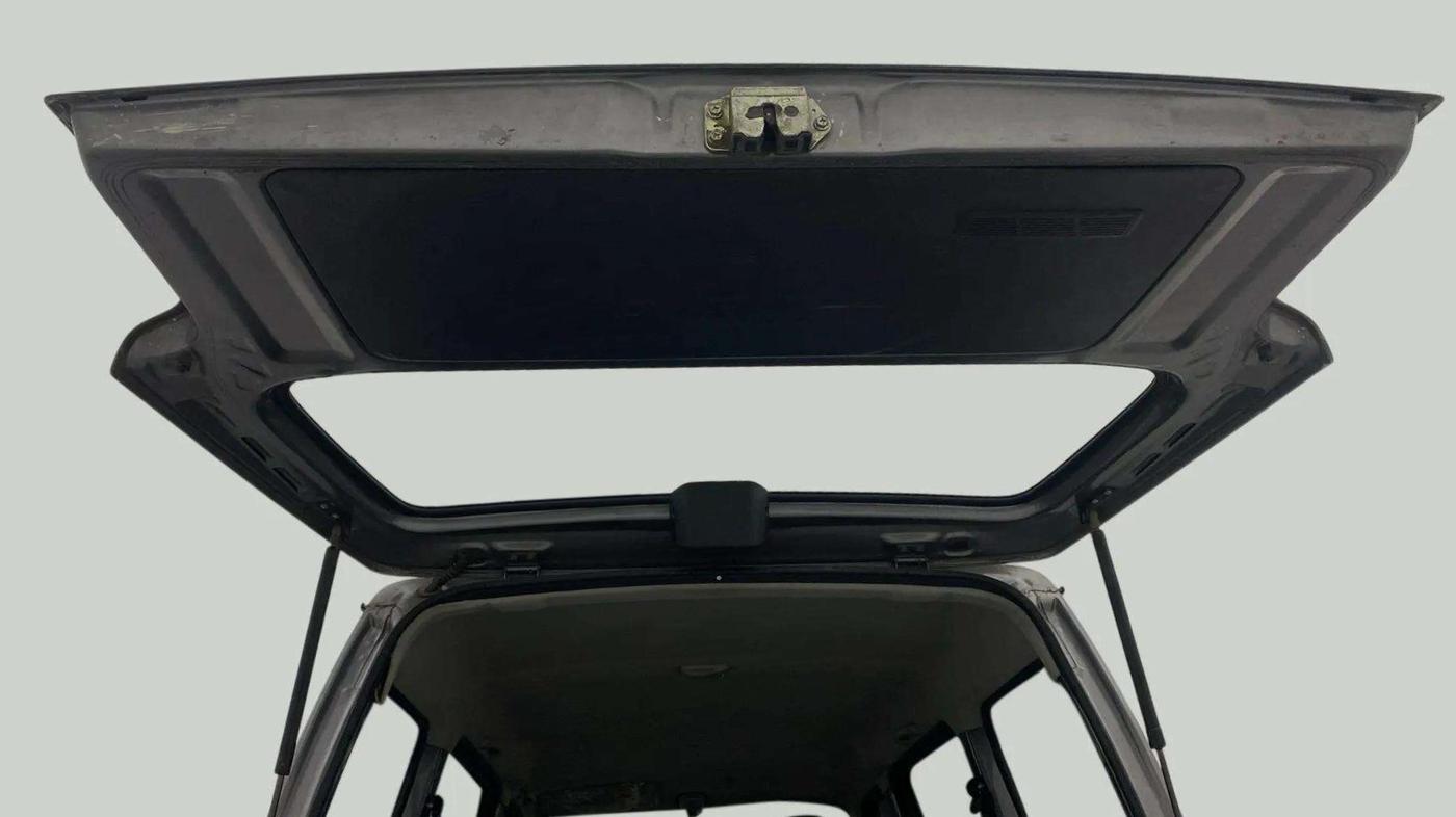 2022 Maruti Eeco 5 STR AC CNG (O), CNG, Manual, 34,380 km, Boot Door Open