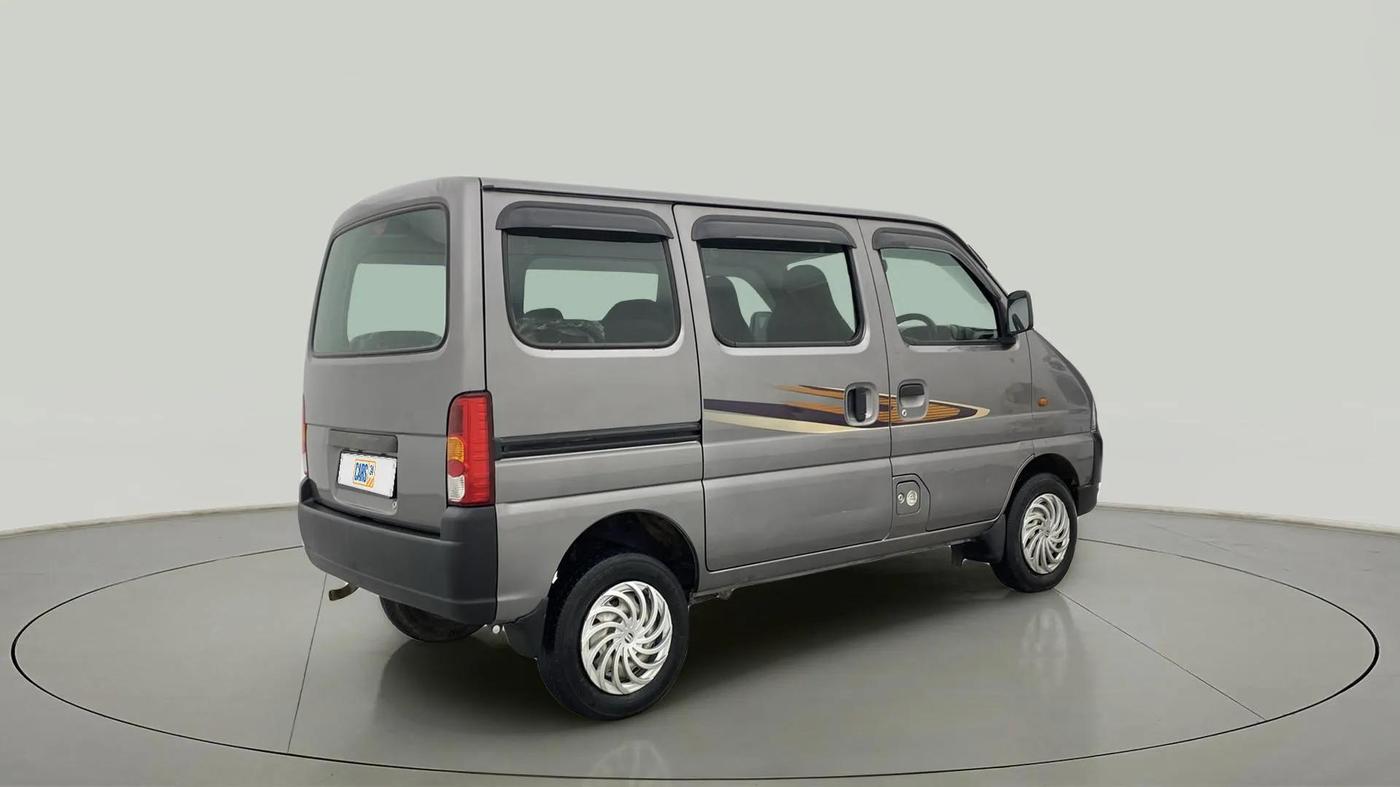 2022 Maruti Eeco 5 STR AC CNG (O), CNG, Manual, 34,380 km, Right Back Diagonal