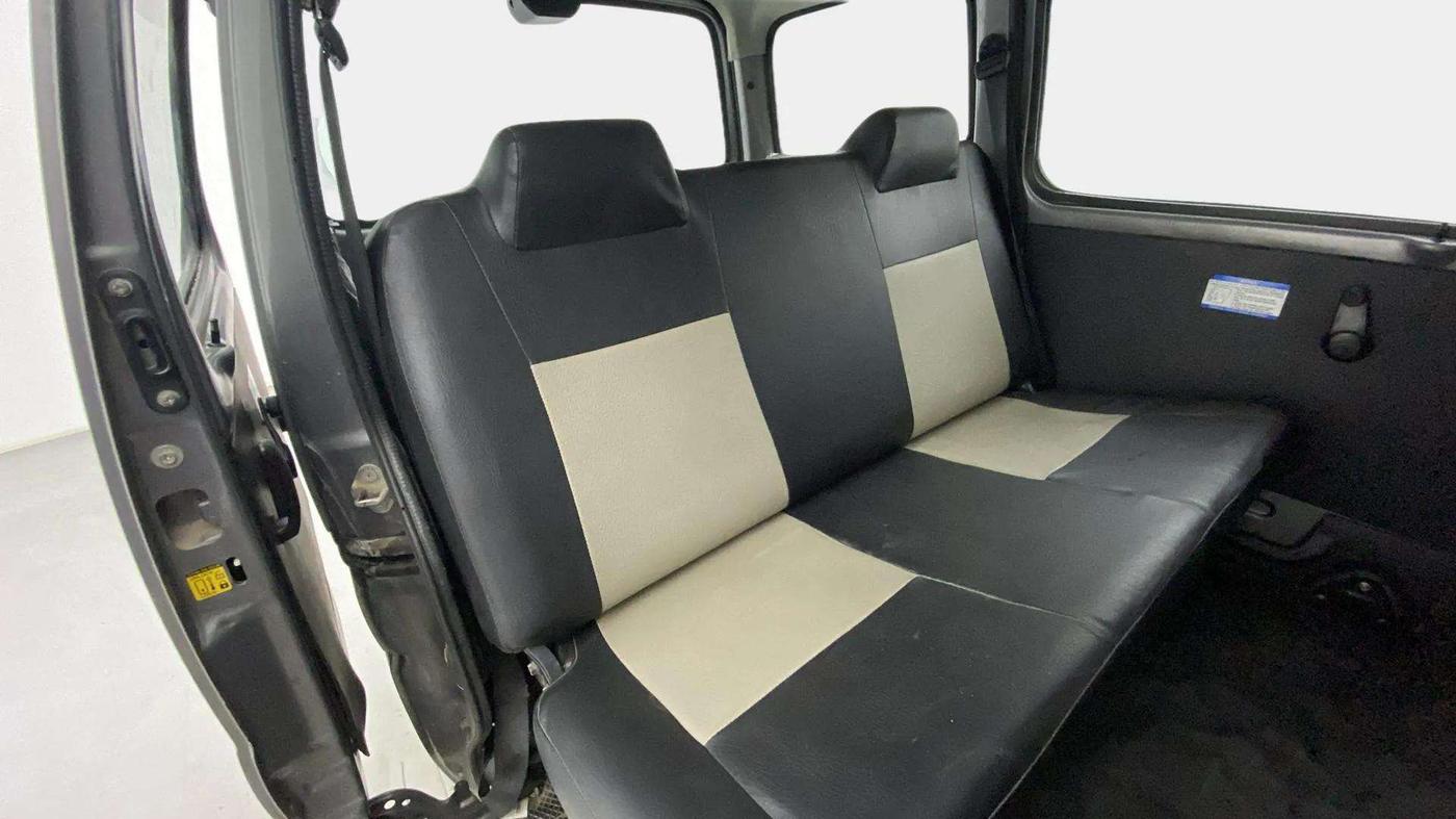 2022 Maruti Eeco 5 STR AC CNG (O), CNG, Manual, 34,380 km, Right Side Rear Door Cabin