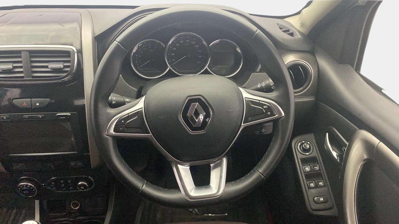 2021 Renault Duster RXZ 1.5 PETROL MT, Petrol, Manual, 37,960 km, Steering Wheel Close Up