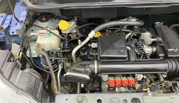 2020 Renault TRIBER RXT, CNG, Manual, 52,729 km, Engine View - Right