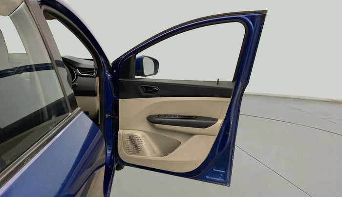 2020 Renault TRIBER RXT, CNG, Manual, 52,729 km, RHS Front Door