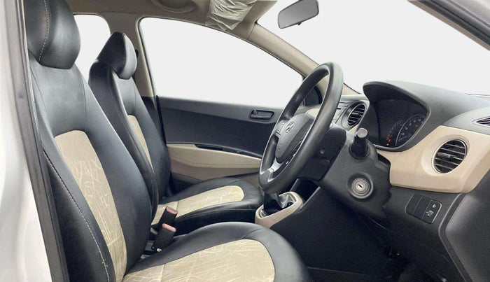 2018 Hyundai Grand i10 MAGNA 1.2 KAPPA VTVT, Petrol, Manual, 11,159 km, Right Side Front Door Cabin