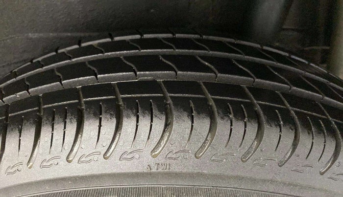2020 Maruti S PRESSO VXI PLUS AMT, Petrol, Automatic, 6,599 km, Left Rear Tyre Tread